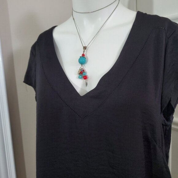 Comfy Soft Cap Sleeve Blouse Yolk Seam Back Design And Curved Trim - Picture 4 of 9